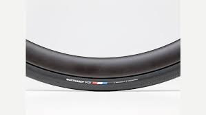 Bontrager R3 Hard-Case Lite TLR Road Tire